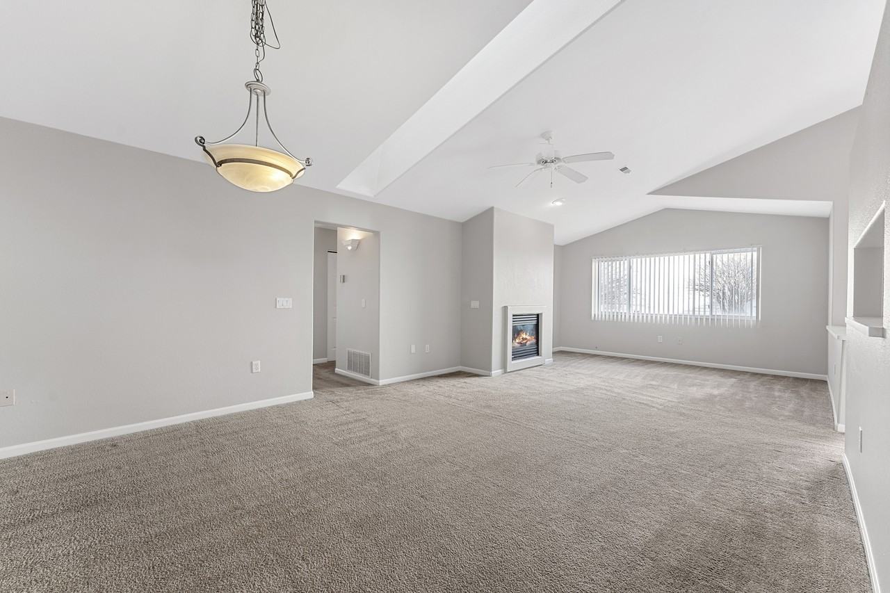 749 Hilltop Ln #749 - Photo 7 of 10