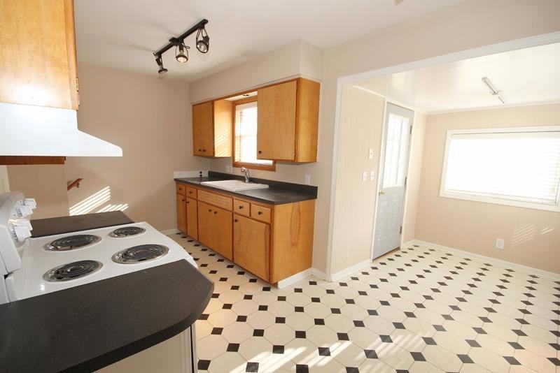 1509 Bel Air Dr #1 - Photo 3 of 27