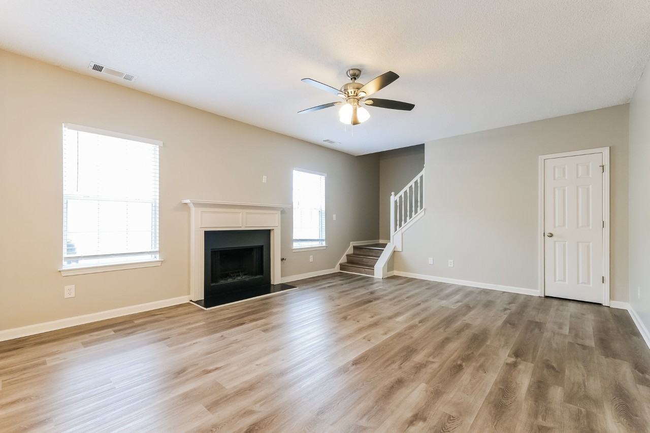 4853 Triger Ln - Photo 5 of 17