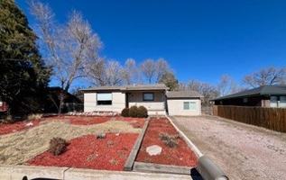 featured image of 604 W Brookside St #1