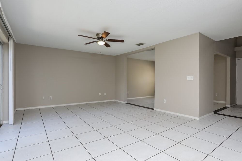 1018 Corkwood Dr - Photo 5 of 17