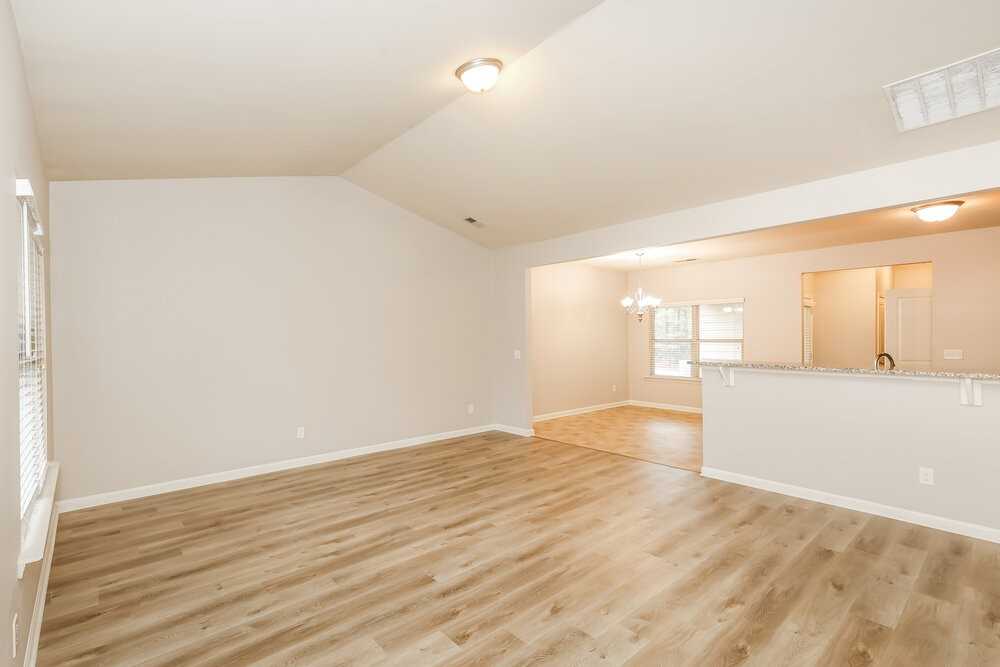 2960 Nairn Ct - Photo 3 of 16