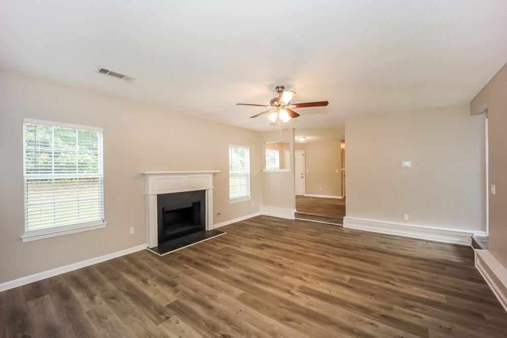 9307 Deer Crossing Dr - Photo 5 of 17