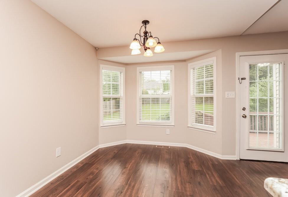 2922 Faldo Ln - Photo 5 of 16