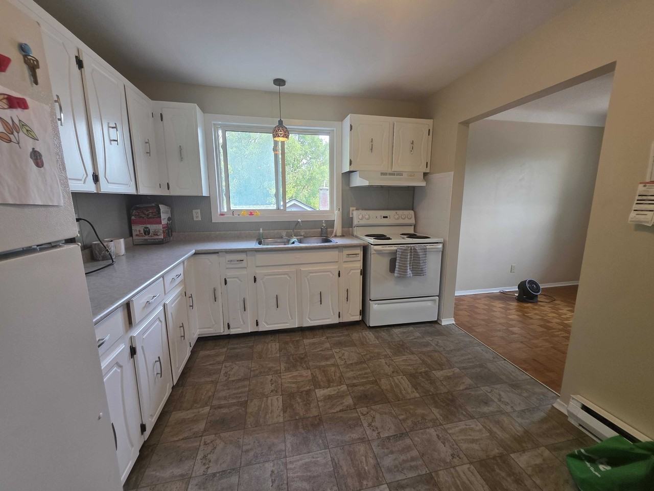 365 Weller Ave #3 - Photo 4 of 12