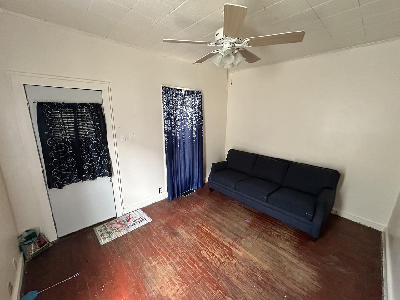 615 E Water St #1 - Photo 7 of 10