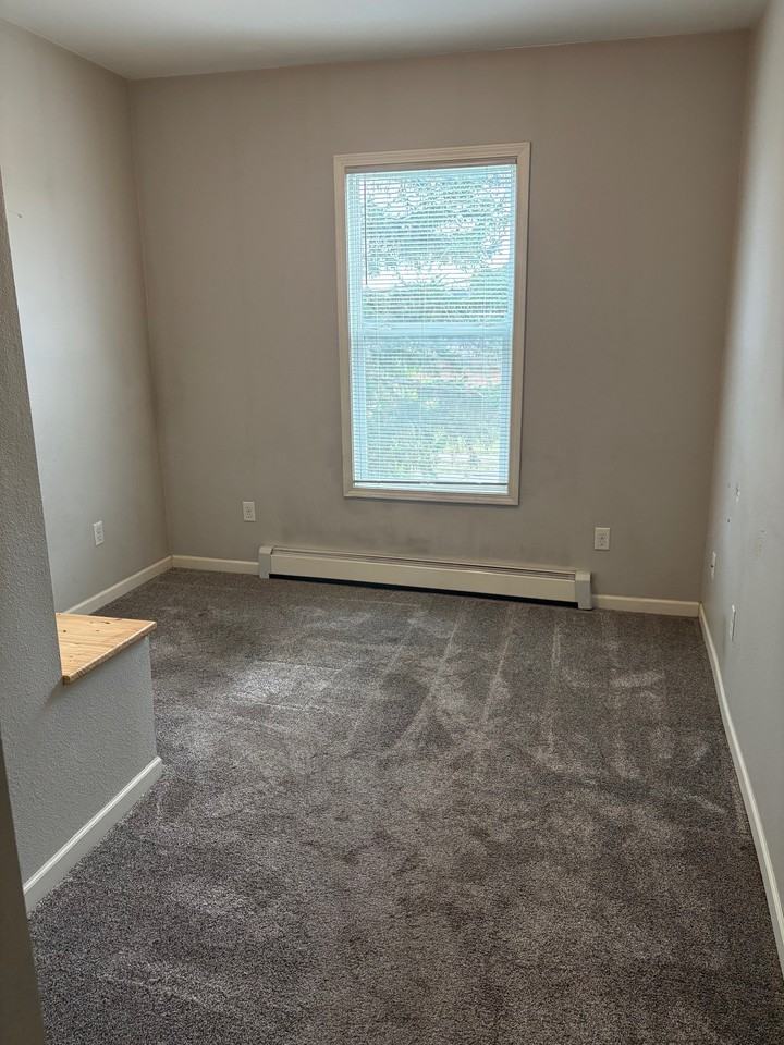 1827/1829 Ogden Ave - 1827 #1827 - Photo 6 of 8