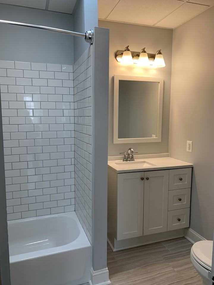 3 Center Pl #2 - Photo 5 of 6