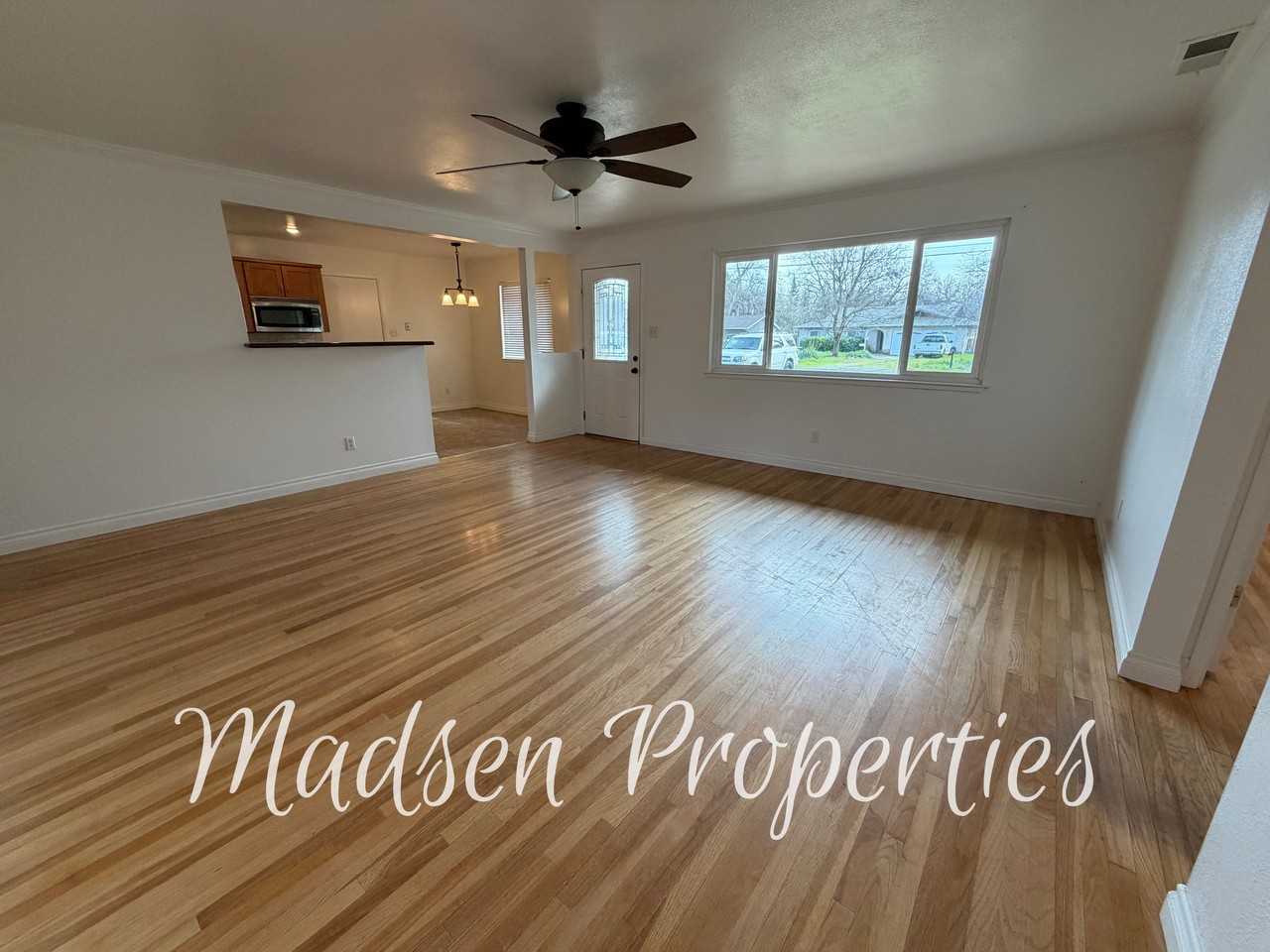 1257 Marian Ave #1 - Photo 5 of 25