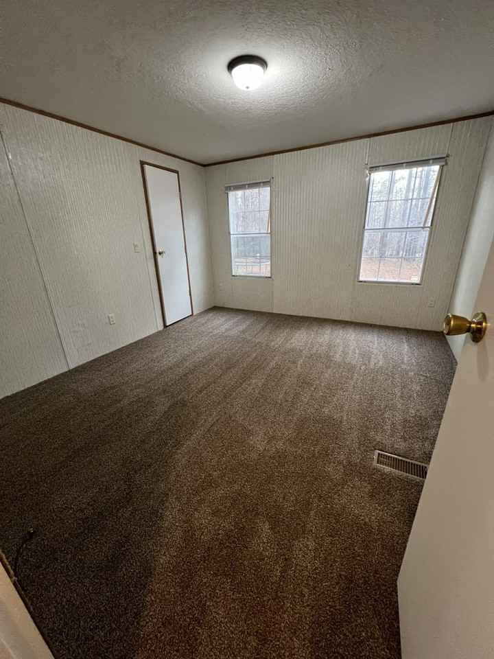 34 Gold Finch Ln #1 - Photo 4 of 10