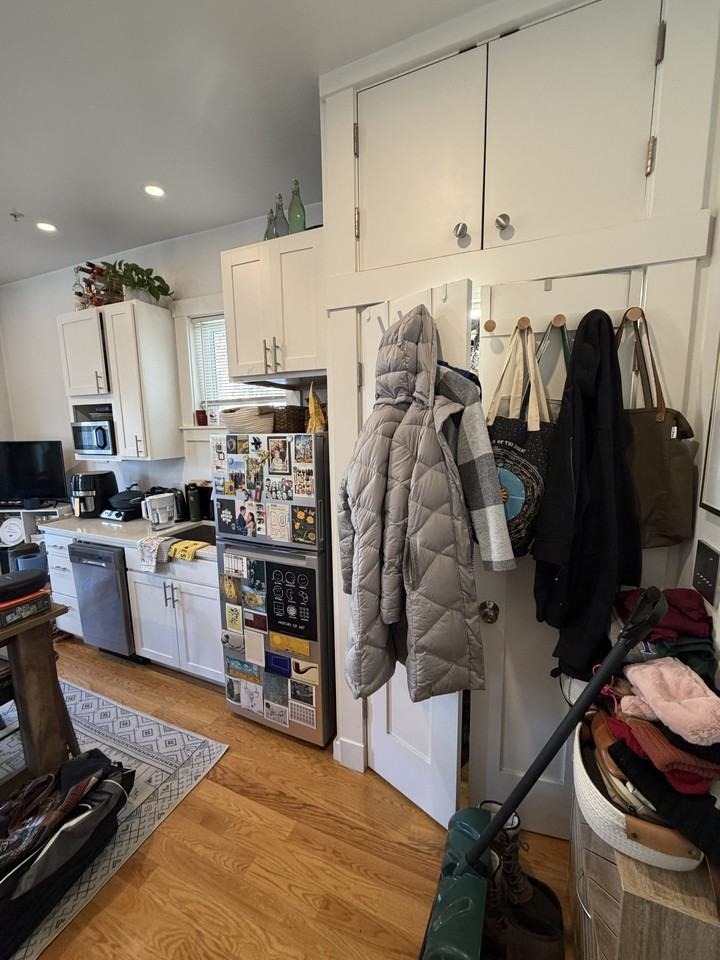 31 Green St #1 - Photo 5 of 16