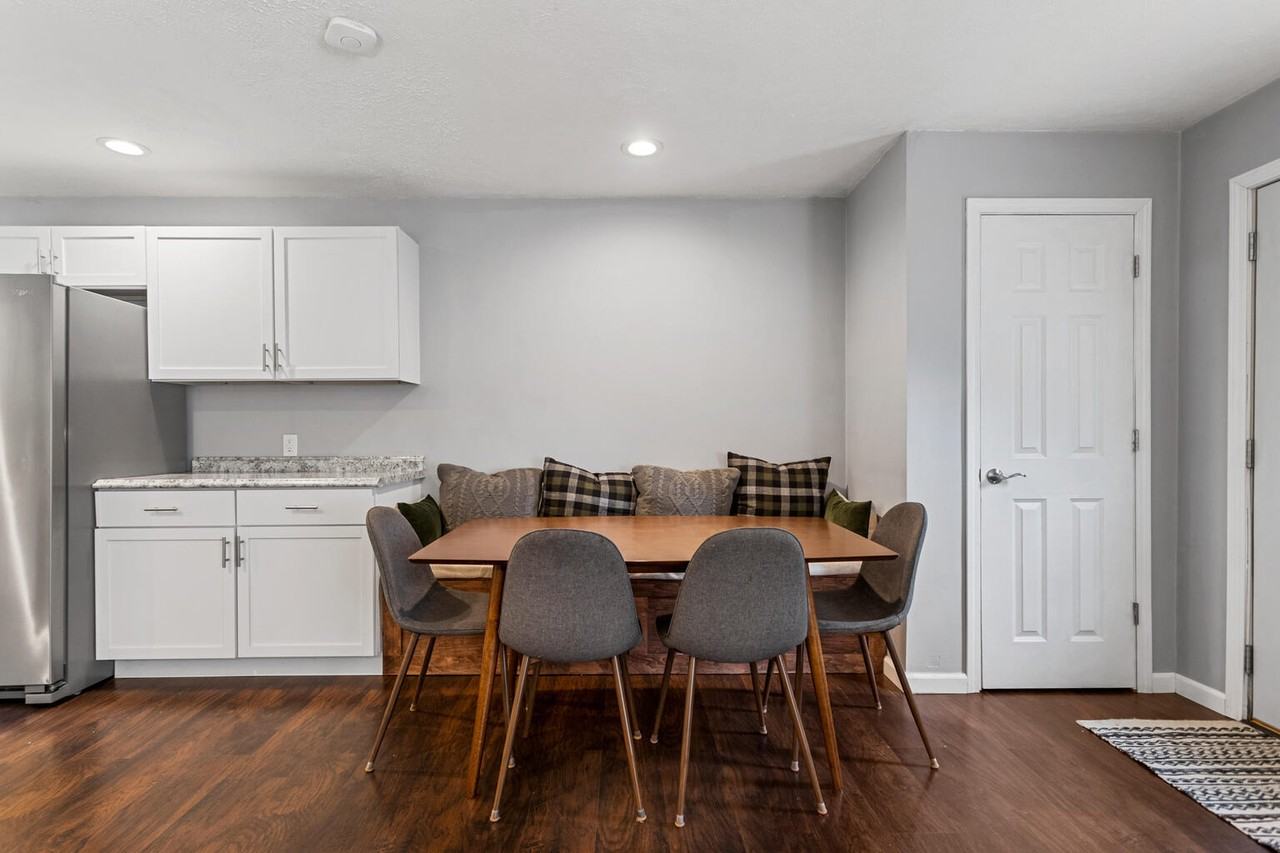 1915 Lynwood Dr #1 - Photo 6 of 41