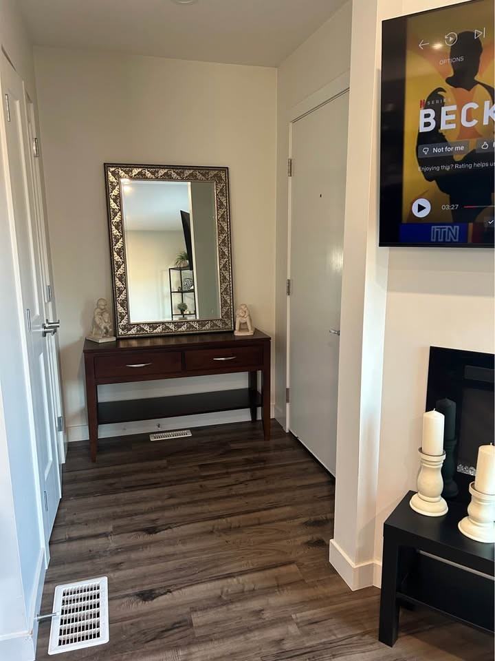 11439 - Photo 4 of 14