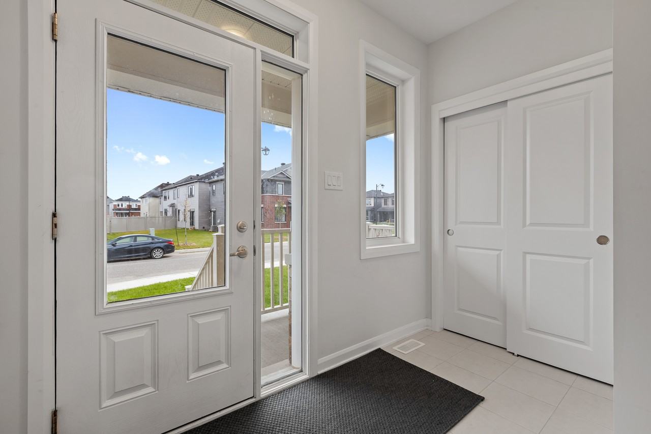 52 Eramosa Crescent - 1 - Photo 7 of 39