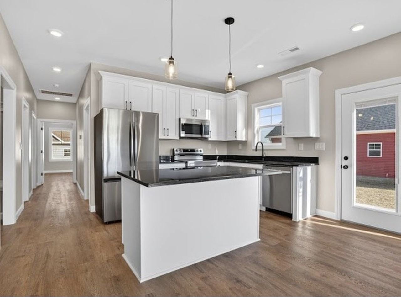 104 Joiner Ave #1 - Photo 4 of 16