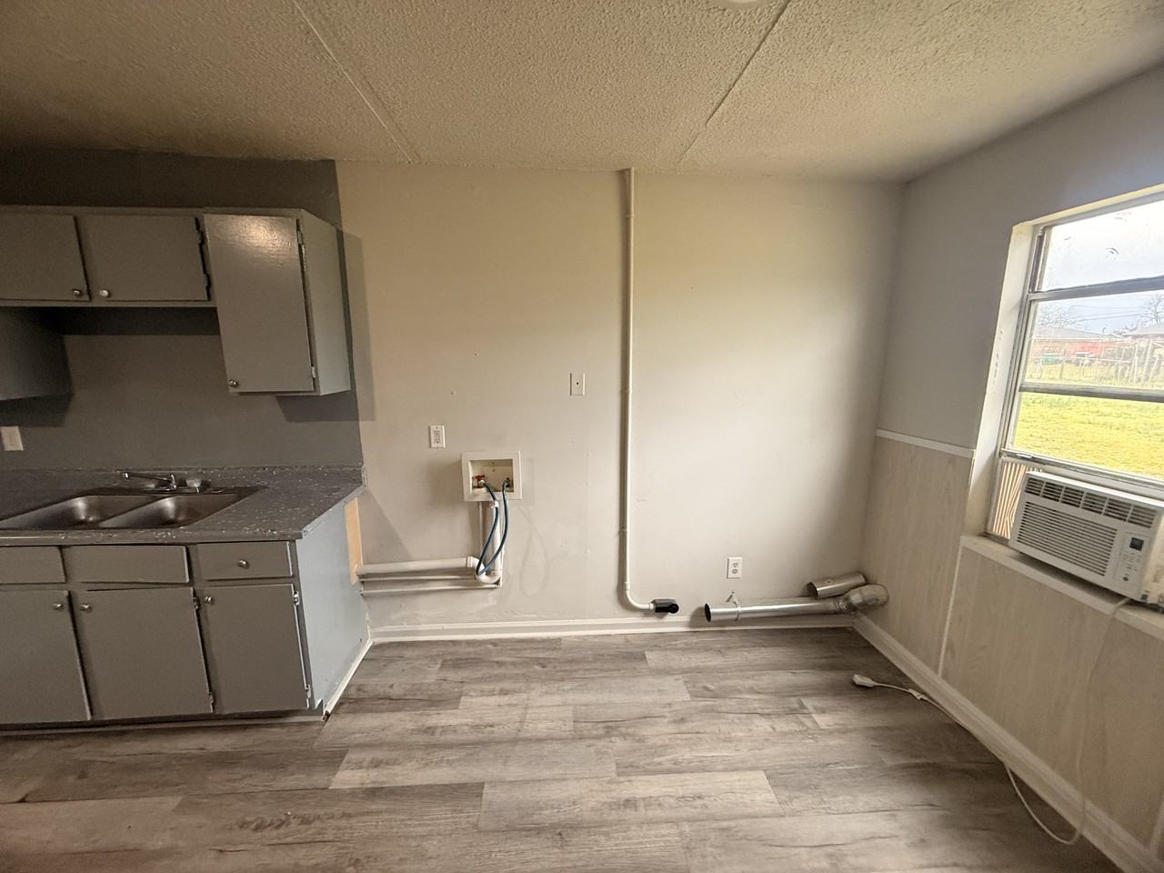 216 Horton Dr #B - Photo 5 of 10