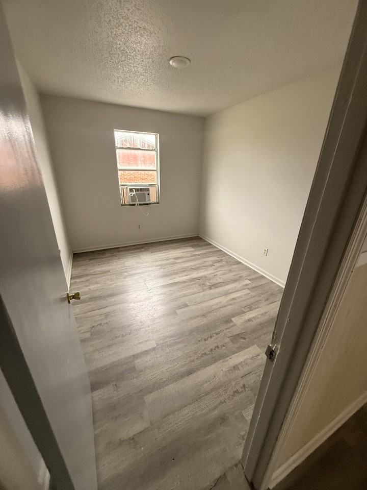 216 Horton Dr #B - Photo 7 of 10