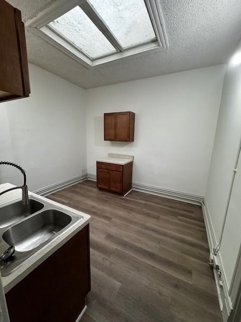 902 1/2 State St #1 - Photo 2 of 11