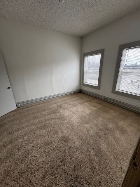 902 1/2 State St #1 - Photo 7 of 11