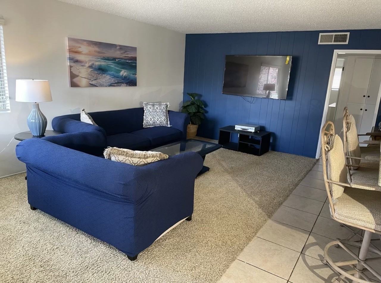 5908 Stockdale Hwy #4 - Photo 2 of 16