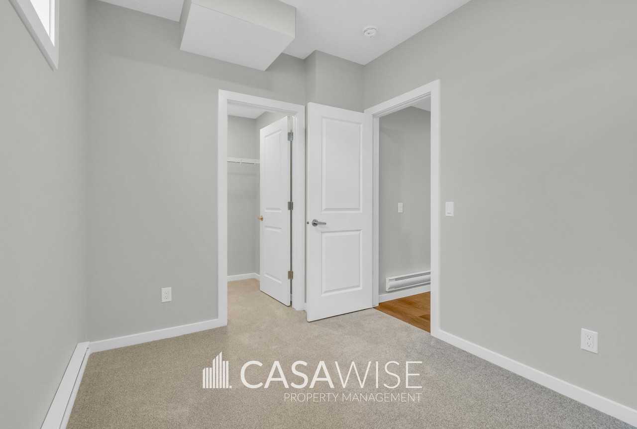 21019 25 Ave Nw Bsmt #BS - Photo 5 of 13