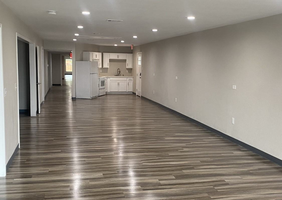 3325 East Interstate 30 - 1 #1 - Photo 5 of 35