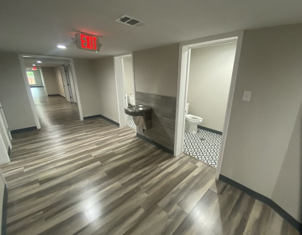 3325 East Interstate 30 - 1 #1 - Photo 7 of 35