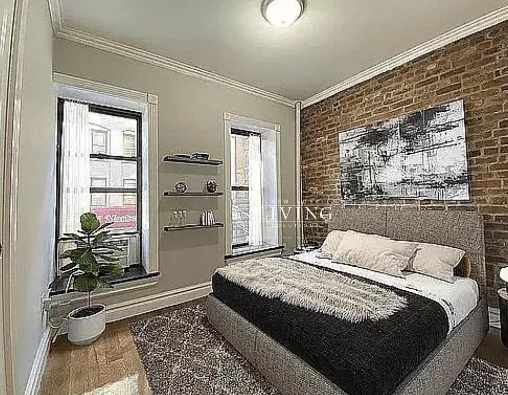 Stanton St #4B1 - Photo 3 of 5