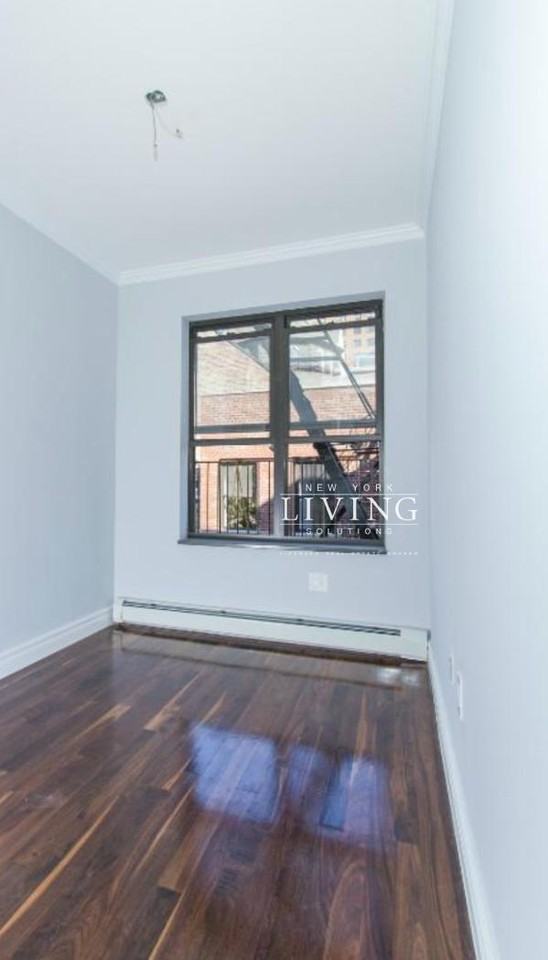 Ridge St #8 - Photo 4 of 6