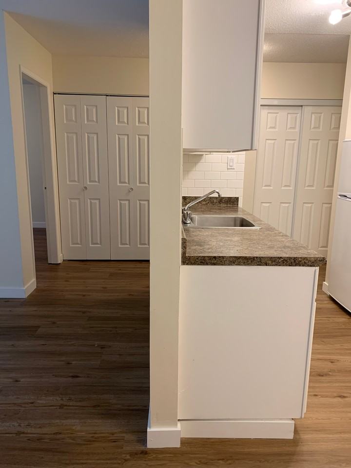 LA PLAYA VISTA - Photo 6 of 26