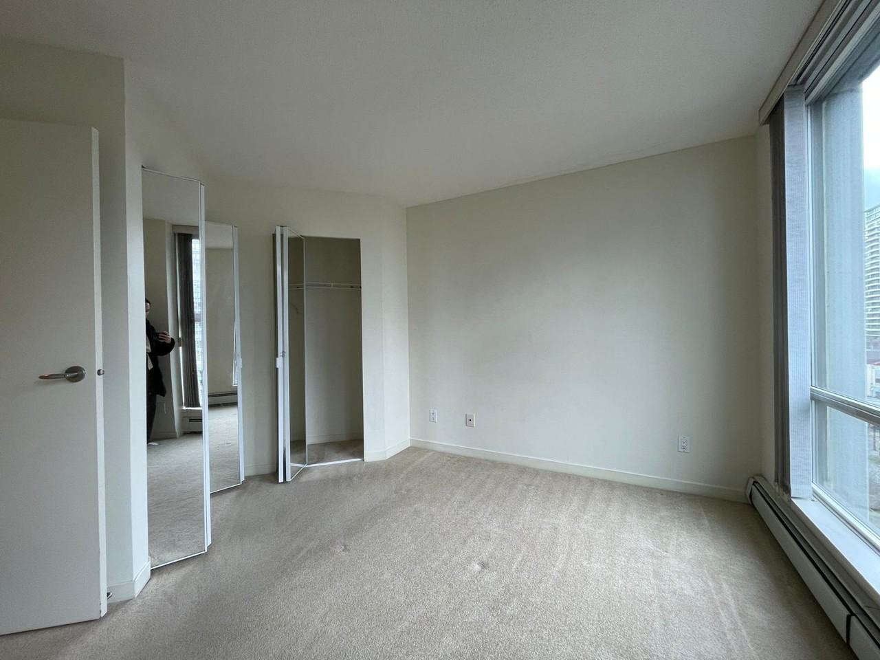 1009 Landmark 33 #1508 - Photo 7 of 10