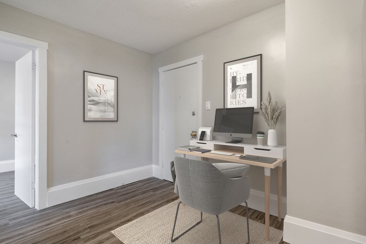 Maya Mews - Photo 5 of 11