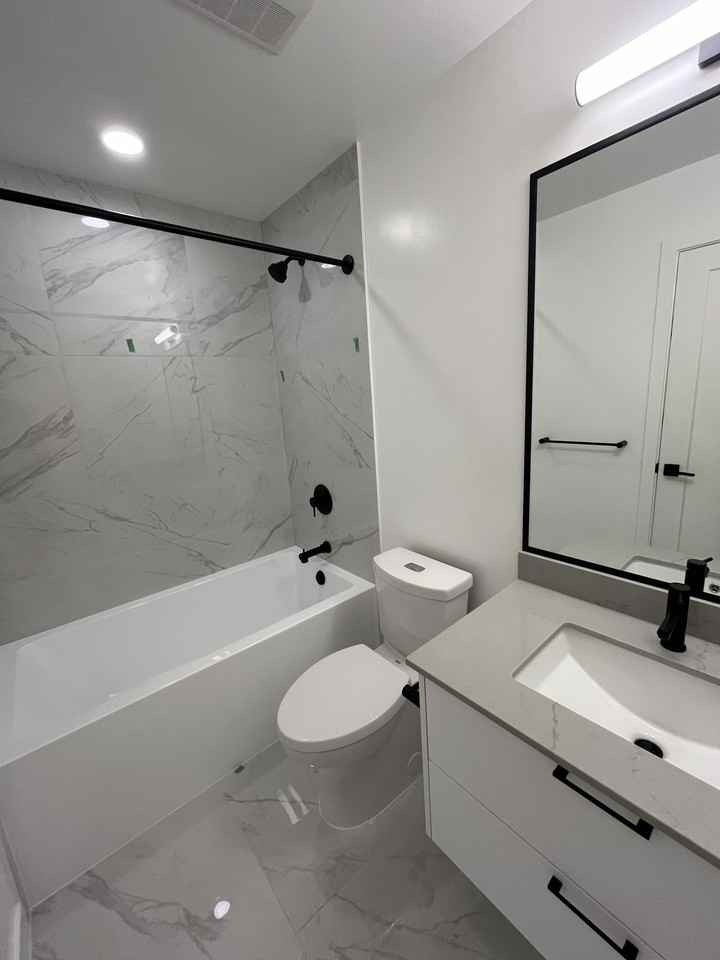 8551 201 Street - Photo 6 of 16