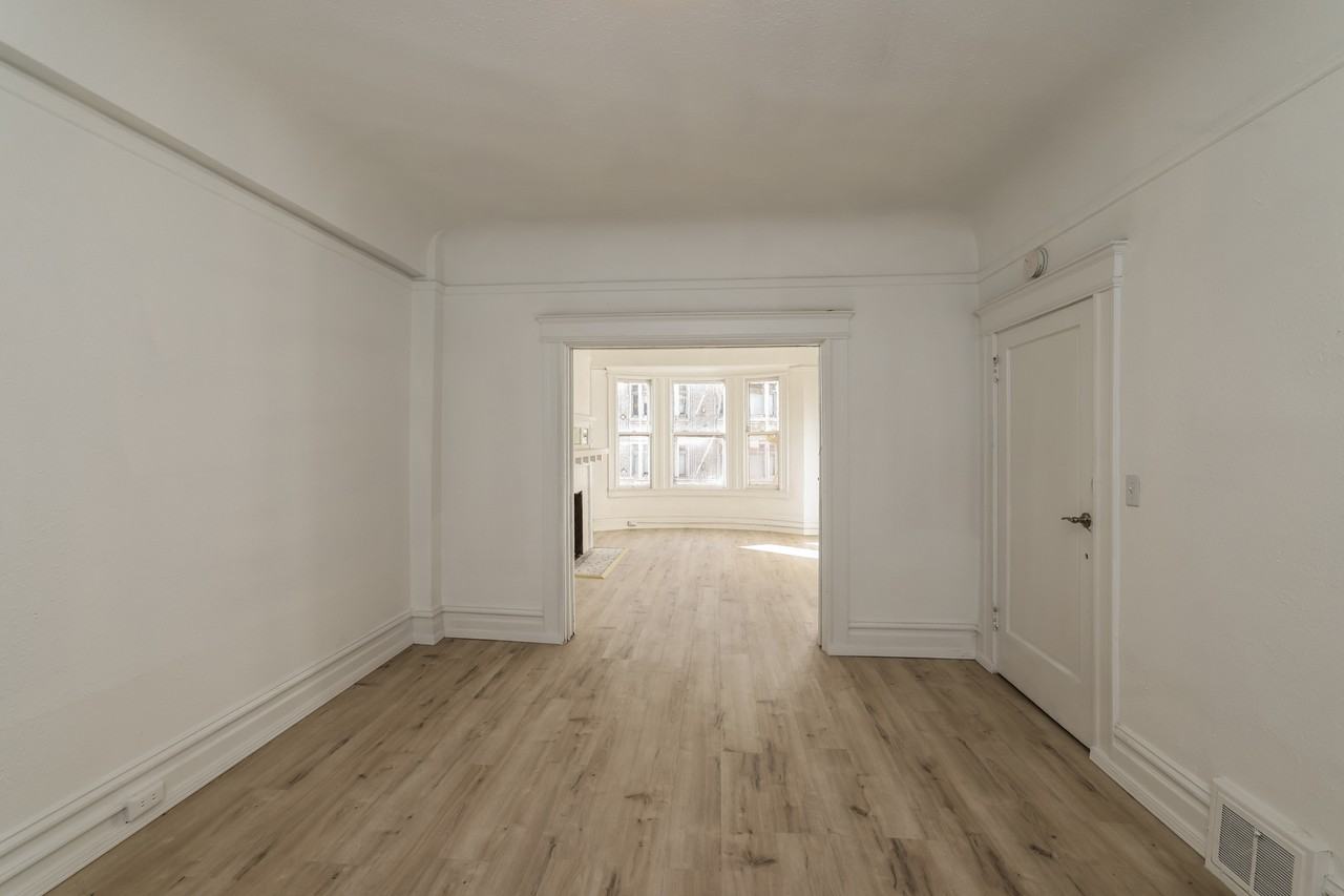 1026 Bush St #1026 - Photo 3 of 13