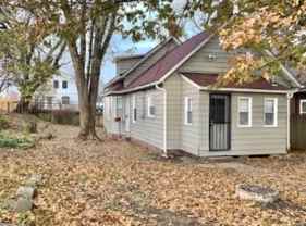 1941 W 77th St #1 - Photo 1 of 1