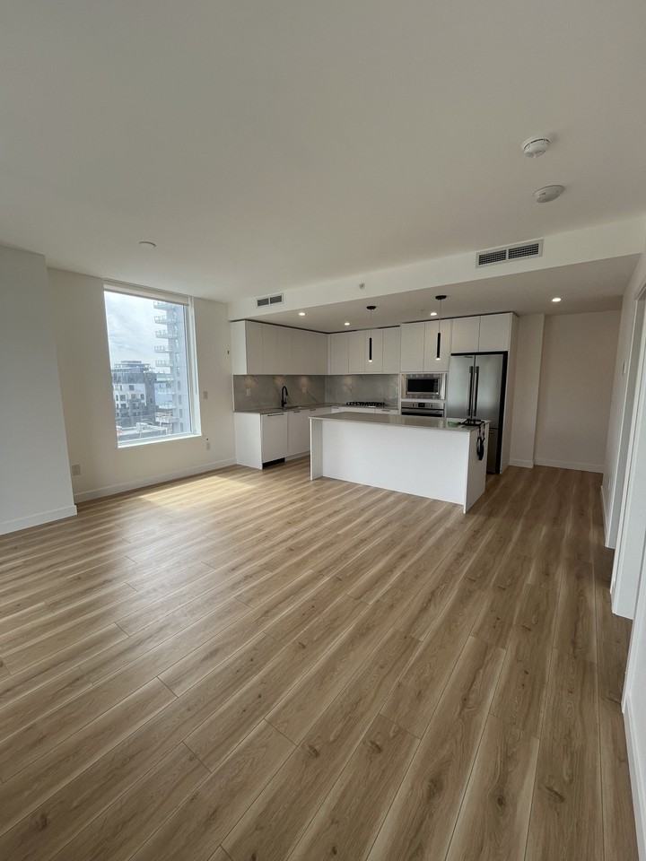 8551 201 Street - Photo 3 of 16