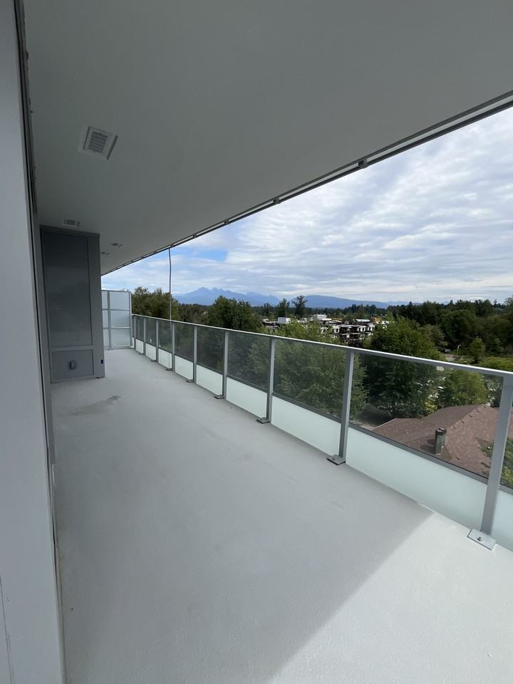 8551 201 Street - Photo 7 of 16