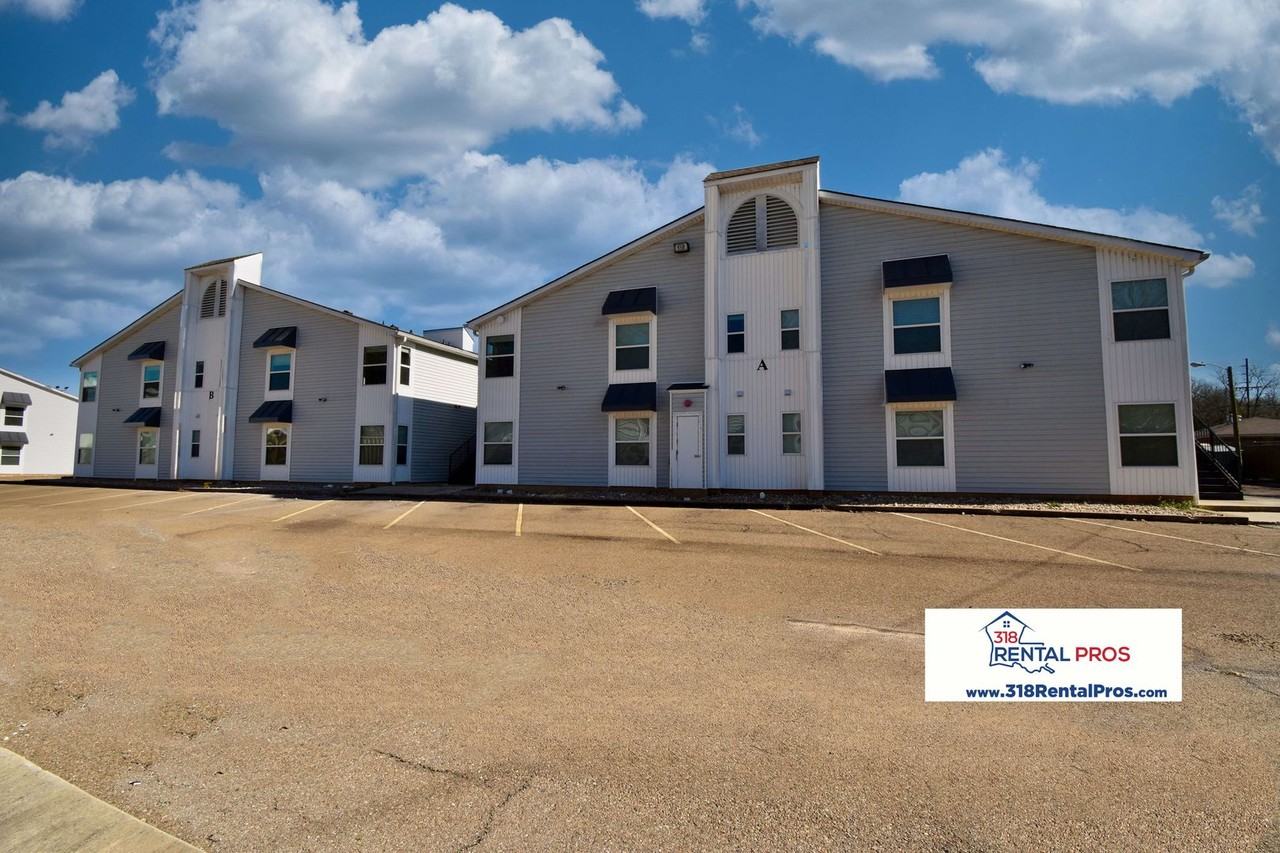 Campus Commons Apartments - Photo 2 of 15