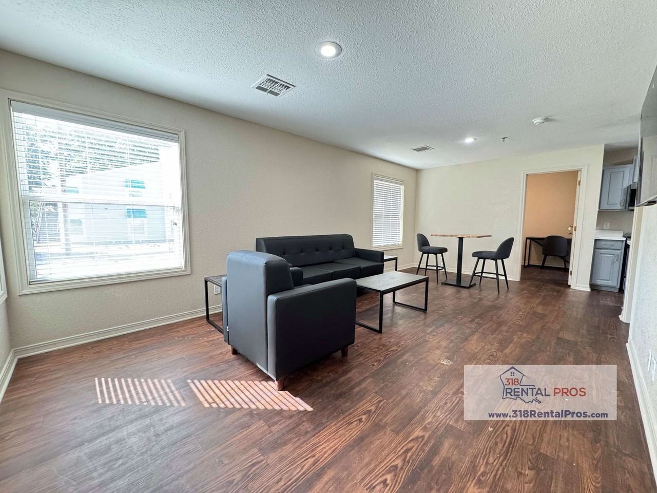 Campus Commons Apartments - Photo 3 of 15