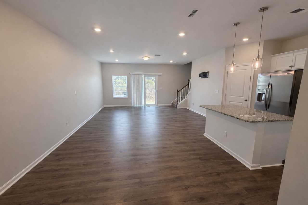 5215 Maynard Hill Dr #1 - Photo 3 of 28