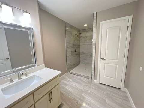 5511 N 36th Ln #1 - Photo 2 of 11