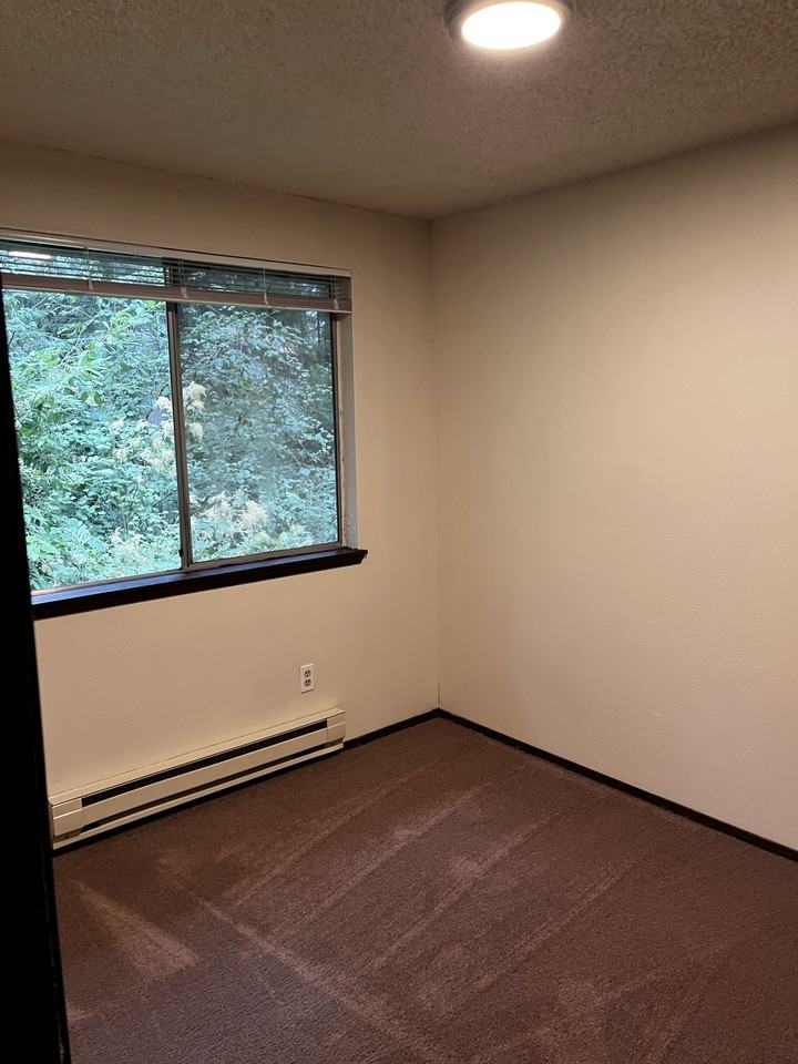 6817B 20th Ave Se #6817B - Photo 5 of 8