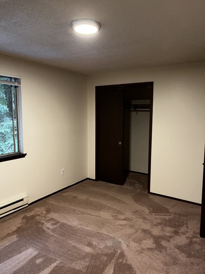 6817B 20th Ave Se #6817B - Photo 7 of 8