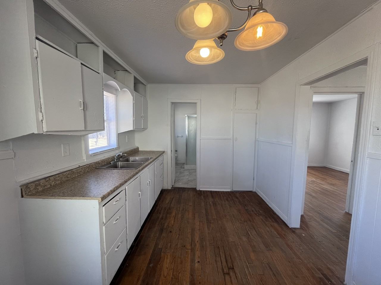 4509 Avenue G #1 - Photo 5 of 9