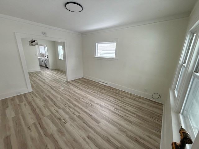 1122 Milton St #1 - Photo 3 of 19