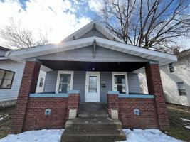 featured image of 230 E Victoria St #1