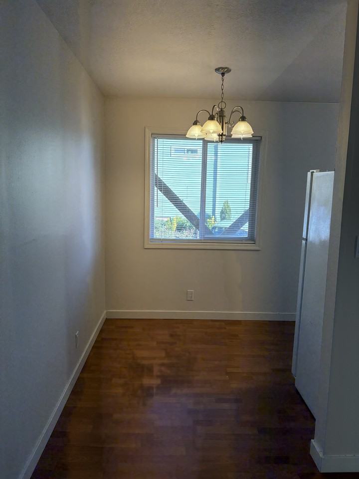 8228 N Edison St #8228 - Photo 4 of 12