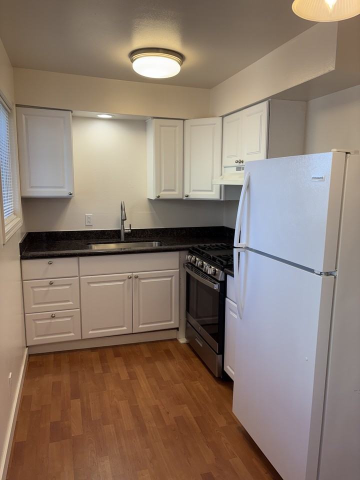 8228 N Edison St #8228 - Photo 6 of 12