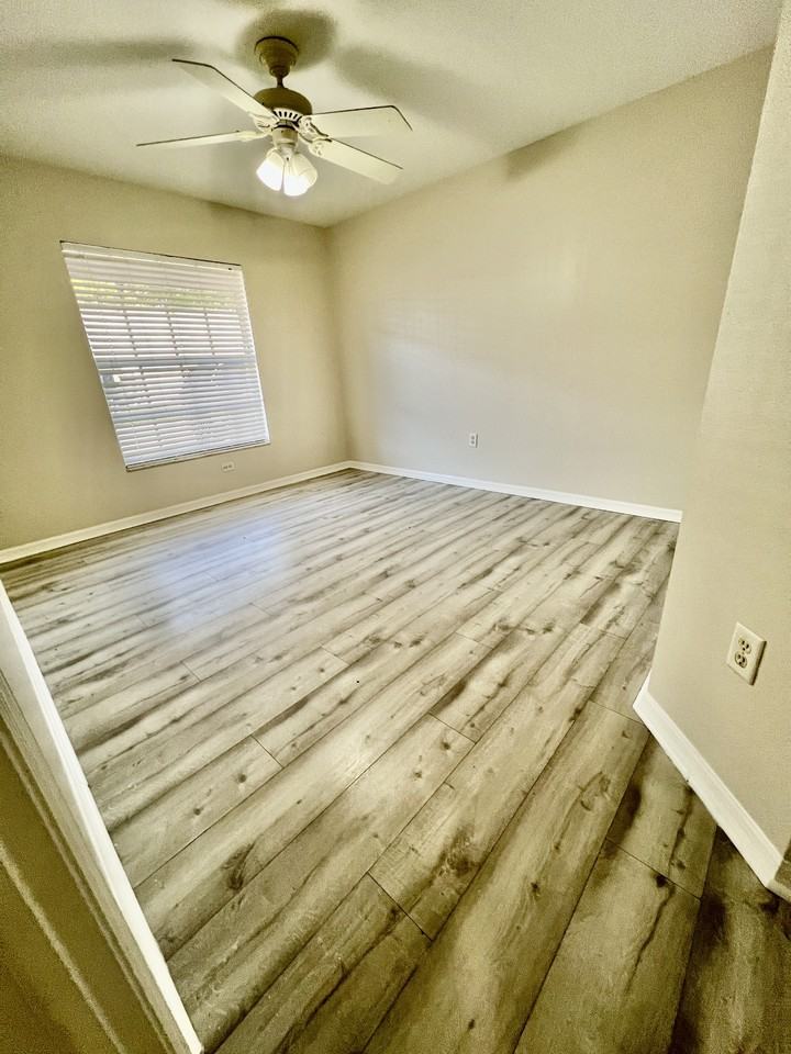 37228 Grassy Hill Ln #1 - Photo 7 of 11