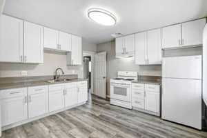 featured image of 23752 Sunnymead Blvd